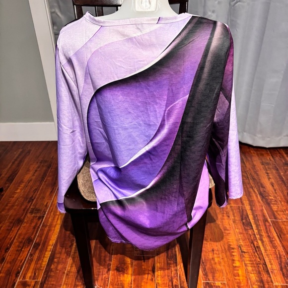 Purple and Black Asymmetrical Top - Picture 4 of 6